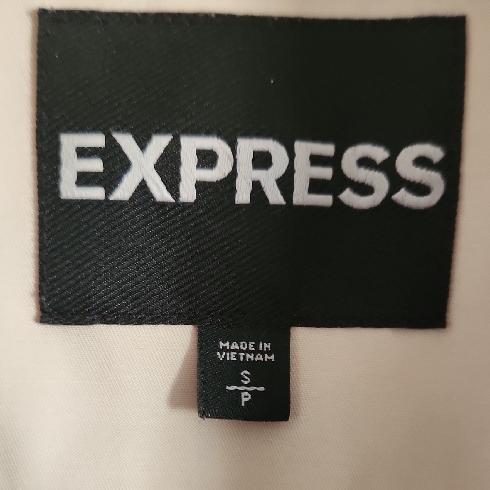 Express Women's Beige Double-Breasted Trench Coat - Picture 6 of 7